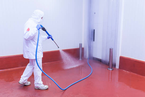 Best Gas Station Cleaning  in Coram, NY